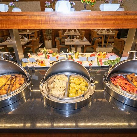 Grand S Hotel Истанбул Екстериор снимка