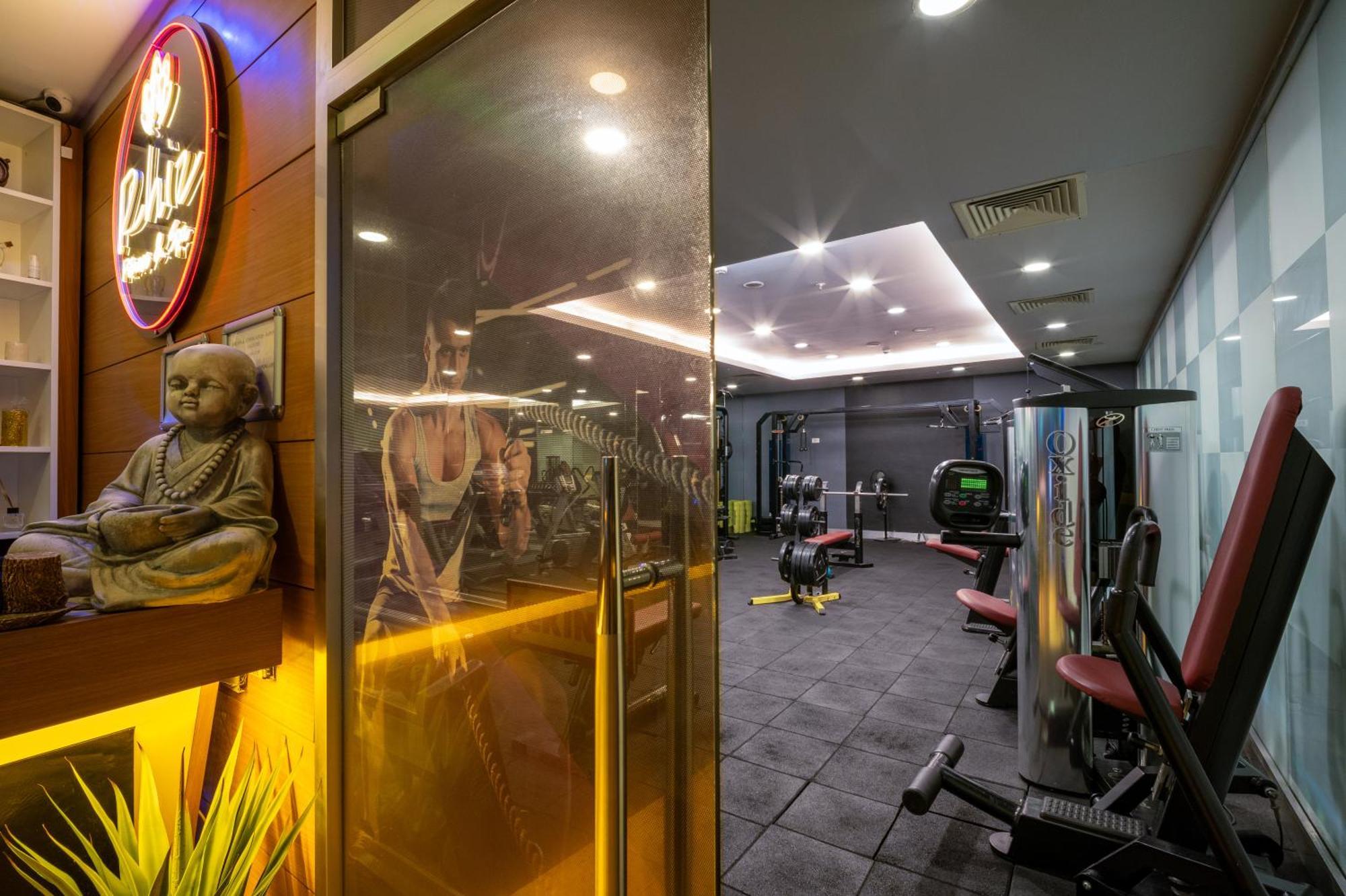 Grand S Hotel Истанбул Екстериор снимка